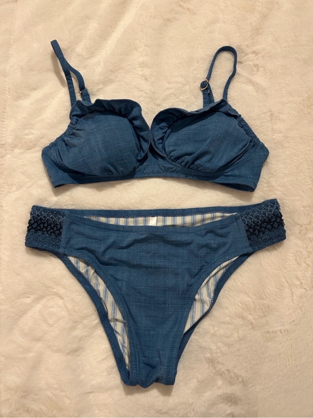 Bikini Clean Out - Picture 4 of 8